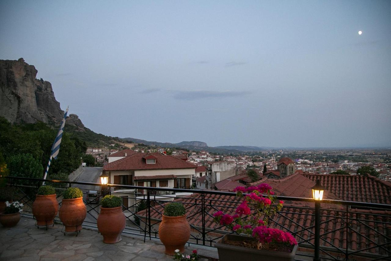 Under The Rocks Meteora Panoramic View Villa Kalambaka Extérieur photo